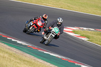 brands-hatch-photographs;brands-no-limits-trackday;cadwell-trackday-photographs;enduro-digital-images;event-digital-images;eventdigitalimages;no-limits-trackdays;peter-wileman-photography;racing-digital-images;trackday-digital-images;trackday-photos